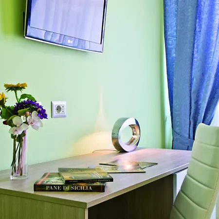 Bed and breakfast Albachiara 3*