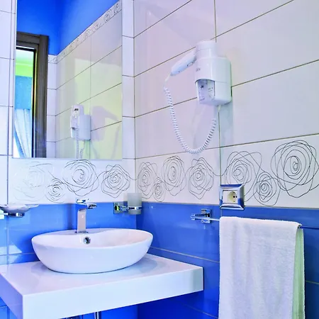 Bed and breakfast Albachiara 3*